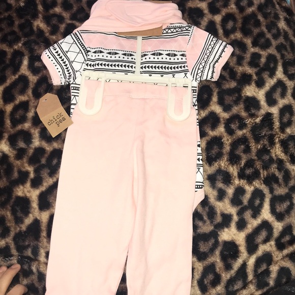 3 PC SET - Picture 2 of 2